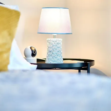 Sea Nest Studio In Nord10 By Alezzi Apartment Mamaia
